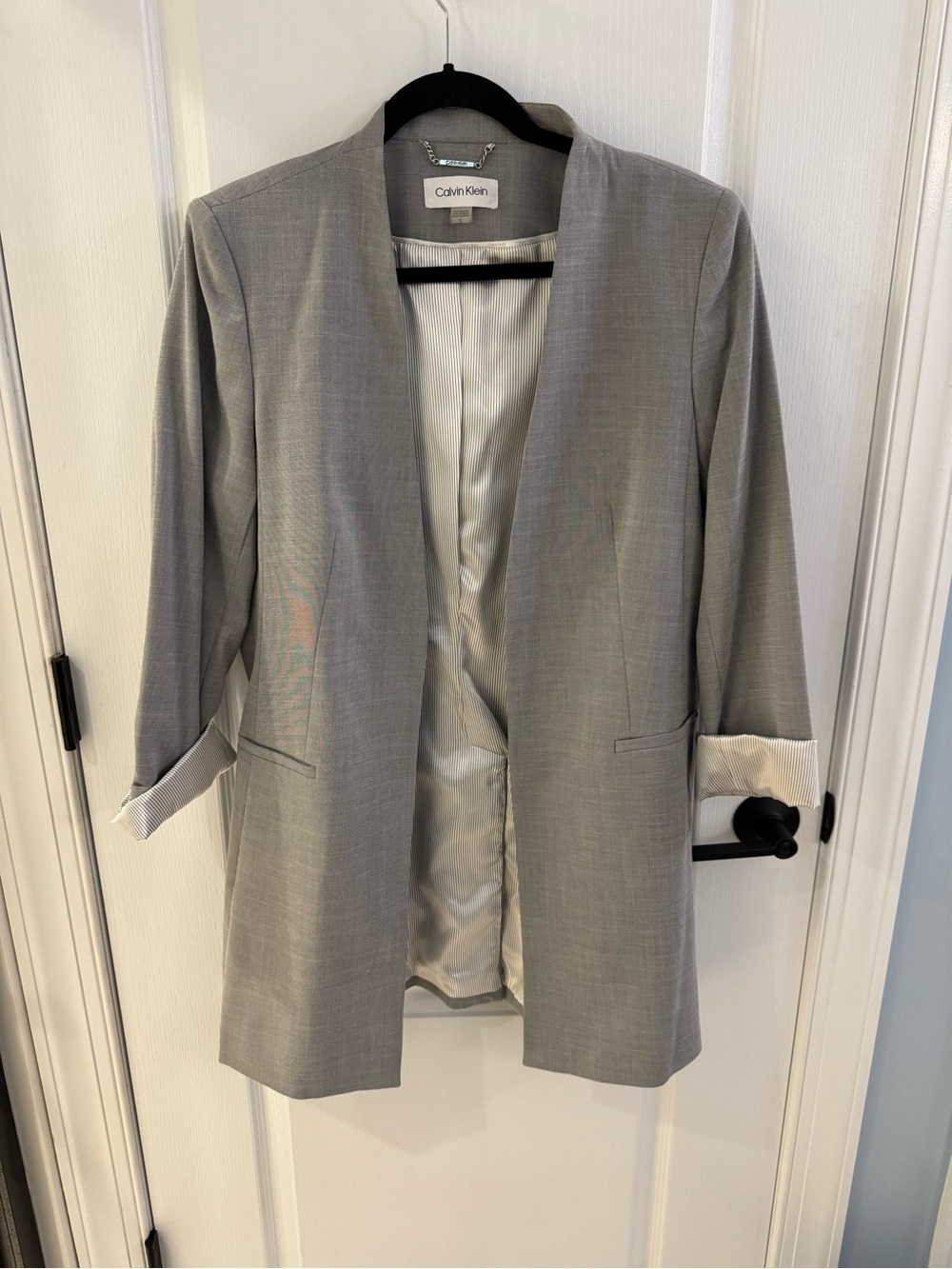 Calvin Klein Light Gray Collarless Open-Front Blazer
